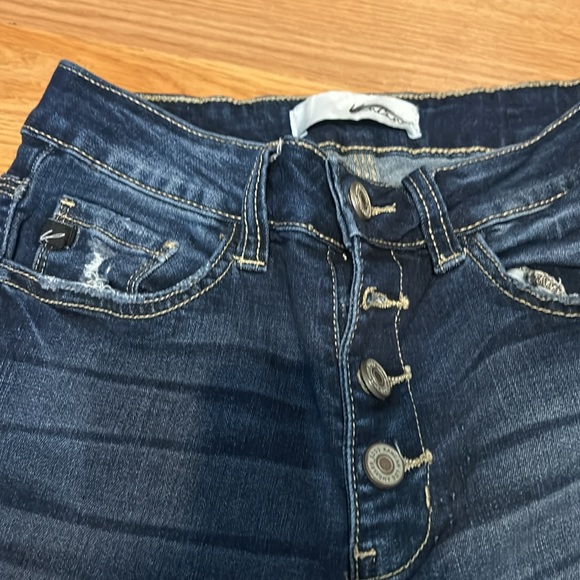 5 pair of KanCan jeans. - Picture 6 of 9
